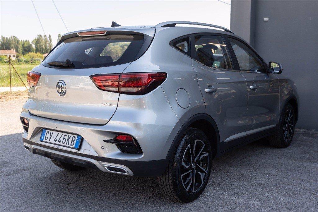 MG ZS 1.5 Luxury del 2024