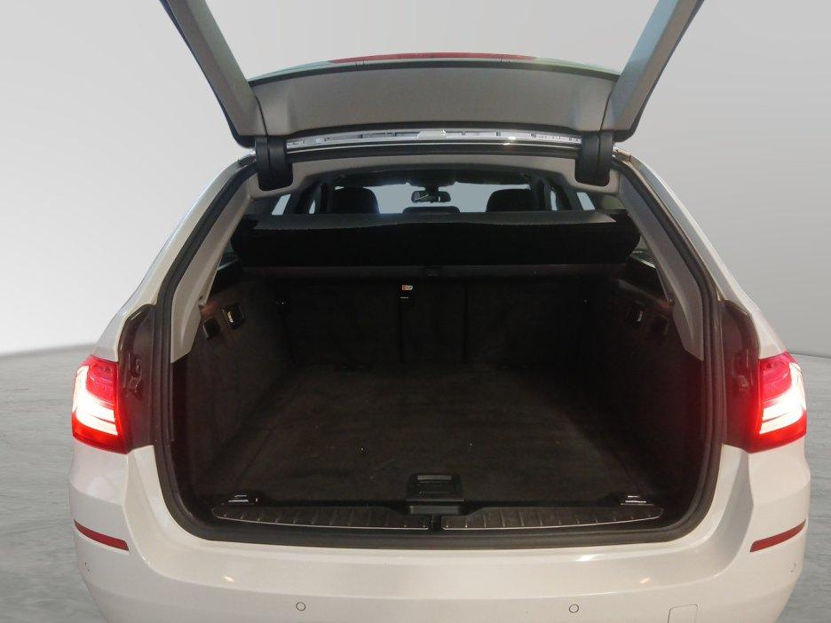 BMW Serie 5 (F10/11) - 520d Touring Luxury