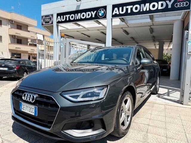 Audi A4 Avant 30 TDI/136 CV S tronic Business Advanced