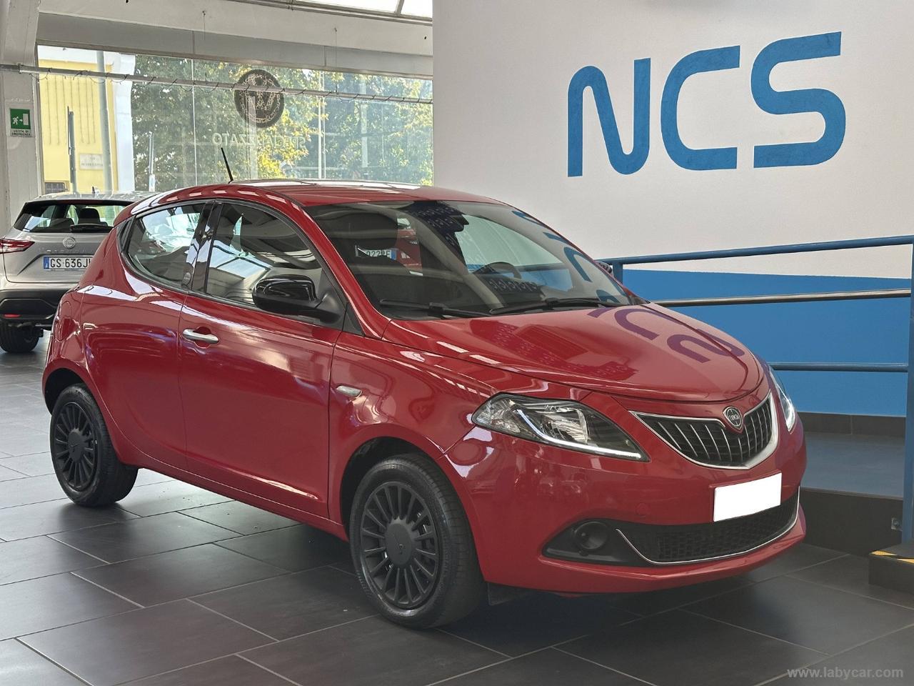 LANCIA Ypsilon 1.0 FireFly 5p.S&S Hybrid Silver OK PER NEOPATENTATI