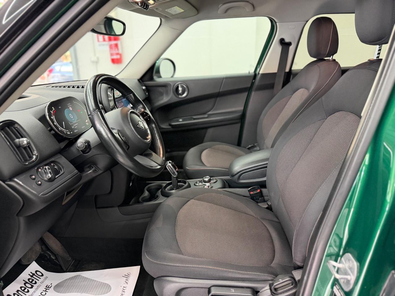 Mini Cooper D Countryman 1.5 116cv Business 2022