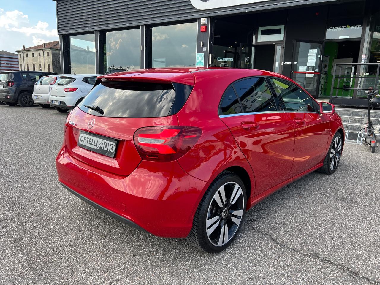 MERCEDES-BENZ A 180 d Sport NEPATENTATI