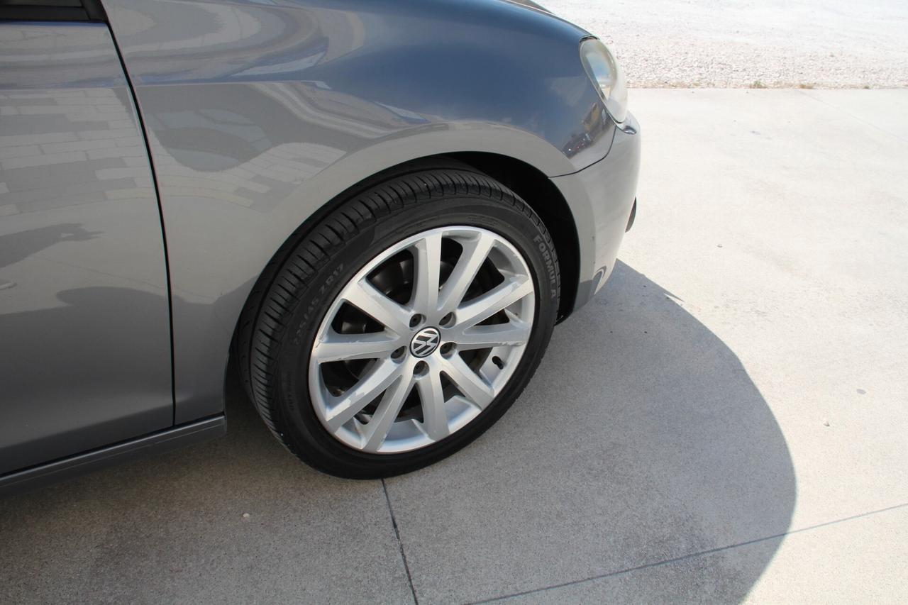 Volkswagen Golf 1.2 TSI 5p. Comfortline (77KW-105CV Neopatentati)