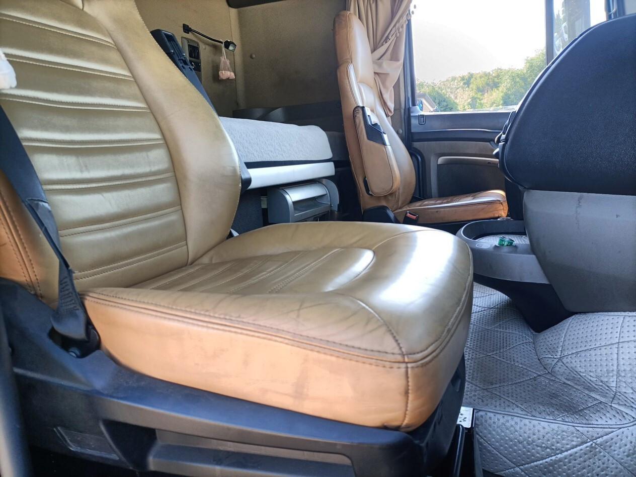 DAF XF 105 510 trattore stradale