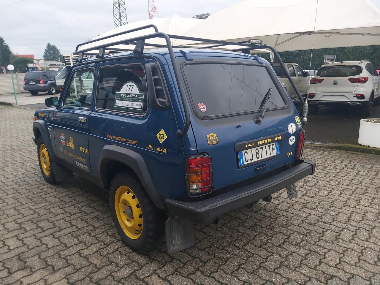 Lada Niva 1.7 cat MPi