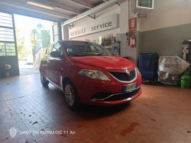 Lancia Ypsilon 1.2 69 CV 5 porte
