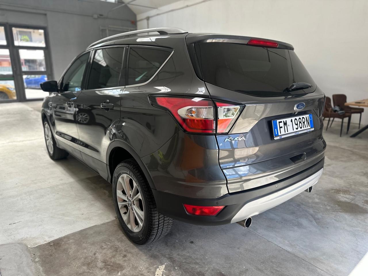 Ford Kuga 1.5 TDCI 120 CV S&S 2WD