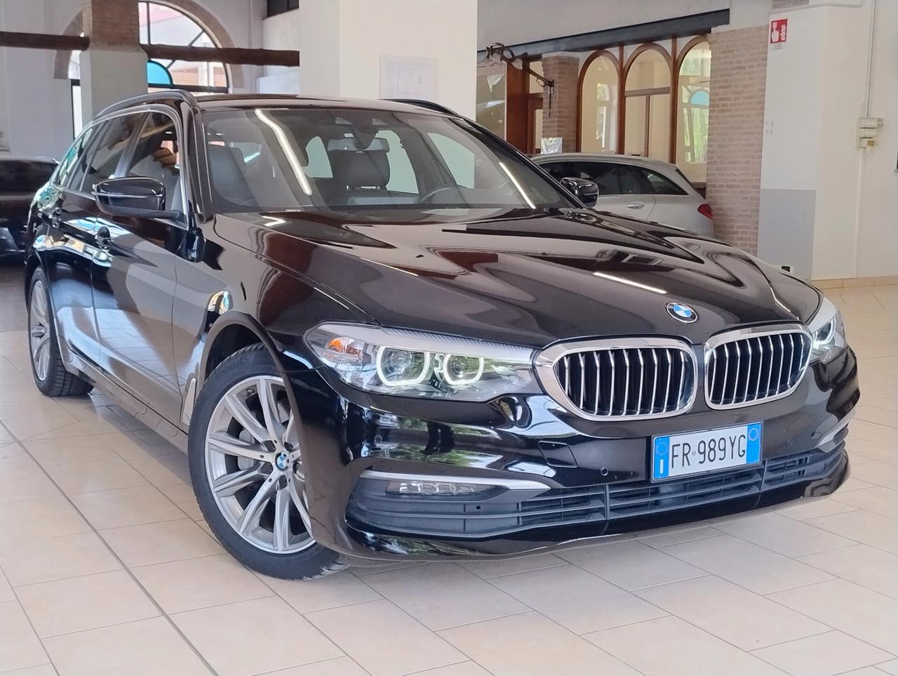 BMW 530d Touring 249cv CAMERA SEDILI SPORT TELAIO ADATTIVO