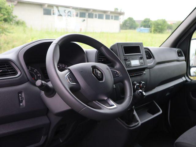 RENAULT Master Master T28 2.3 dCi 135 PC-TN Furgone Ice