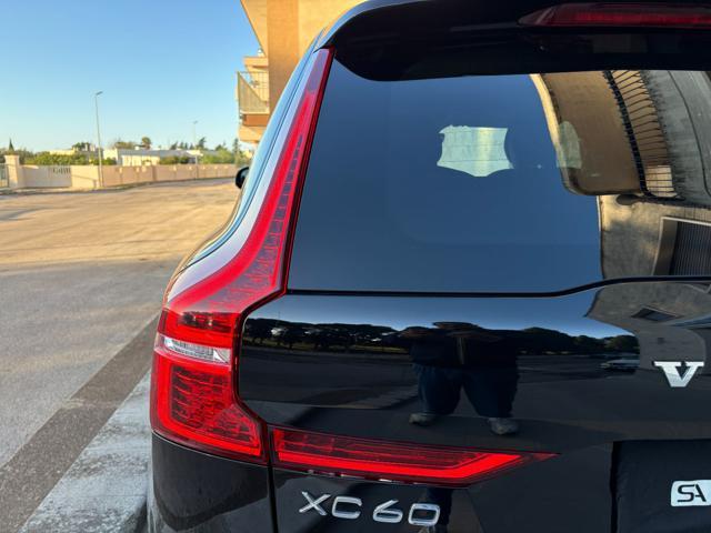 VOLVO XC60 B4 (d) automatico Core.