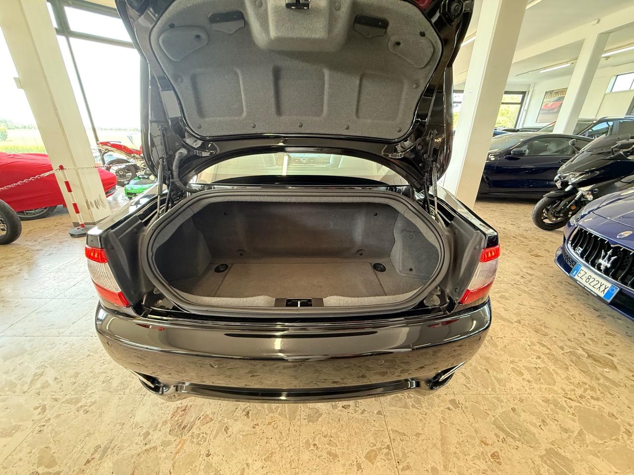 Maserati GranTurismo 4.7 V8 S 440cv Aut 09/2010 MCS