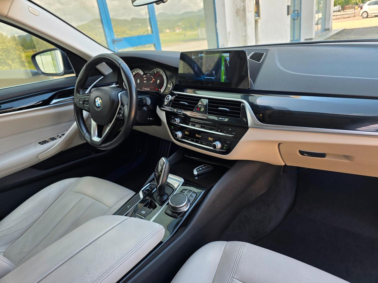 Bmw 520 520d xDrive Touring Luxury
