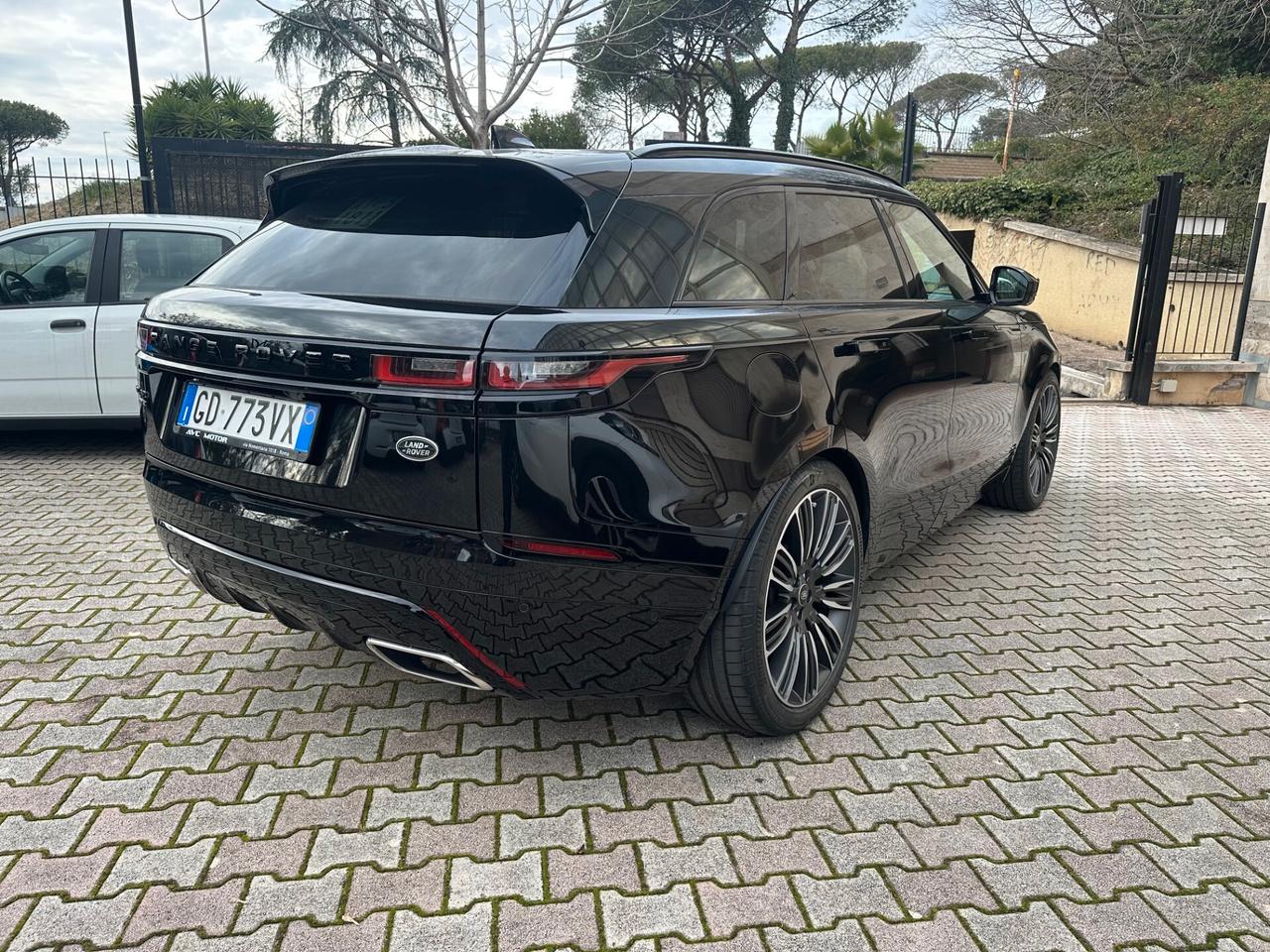 Range Rover Velar 04/21 km.18130 3.0D i6 300cv R-Dy. SE