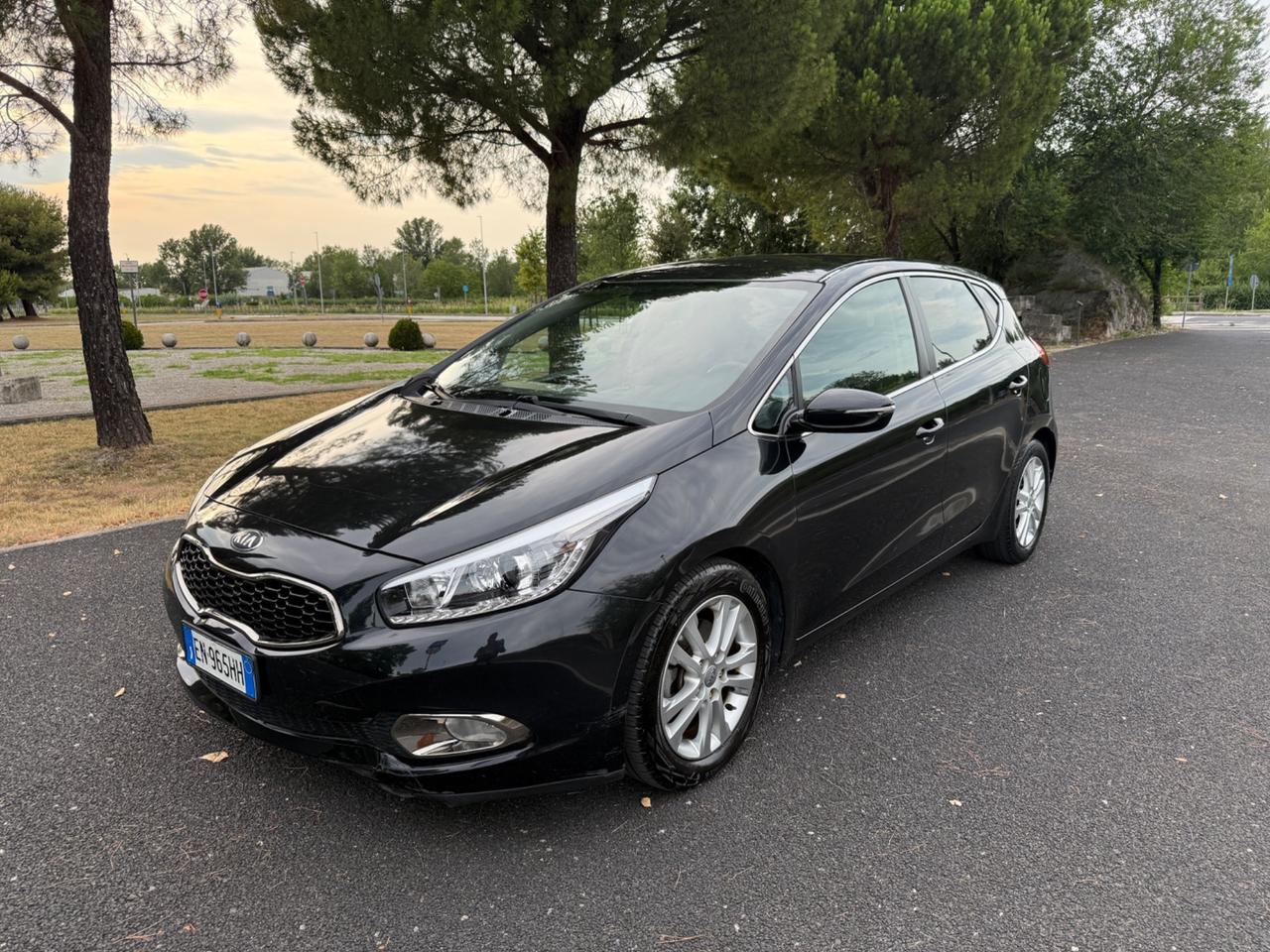 Kia Ceed cee'd 1.6 CRDi 110 CV 5 porte Cool