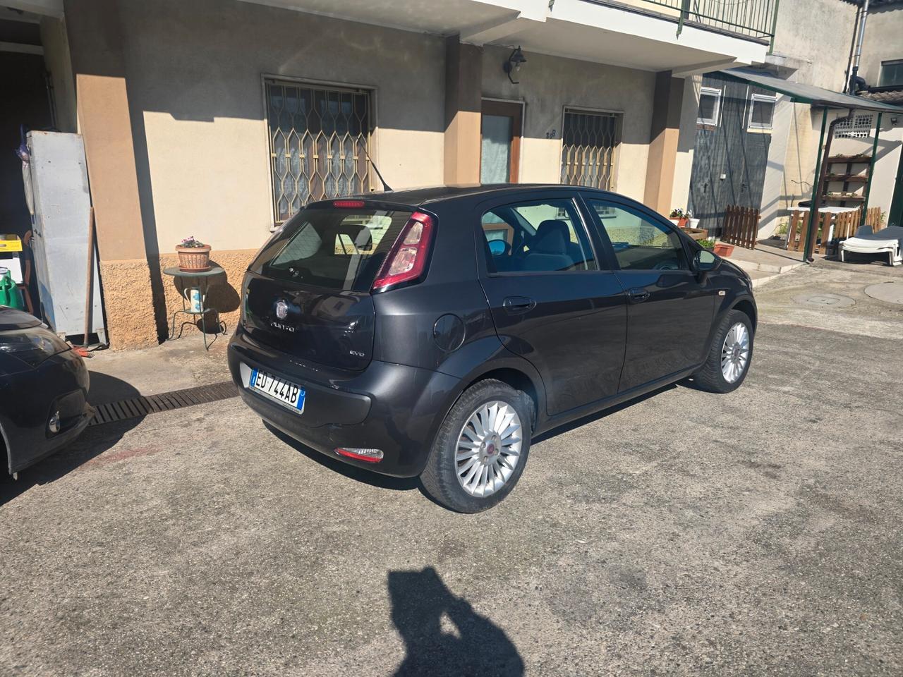 Fiat Punto Evo 1.4 5 porte Dynamic GPL