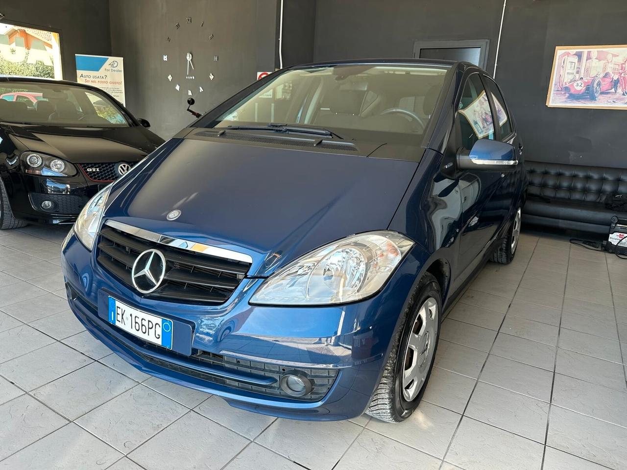 Mercedes-benz A 160 BlueEFFICIENCY Coupé Special Edition