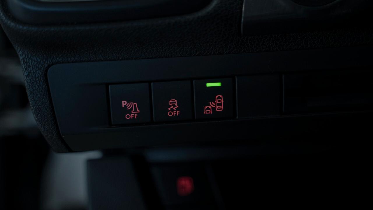 Ds DS5 Automobiles 5 2.0 BLUEHDI 180CV SPORTCHIC HEAD-UP TETTO PELLE XENO FULL OPTIONAL