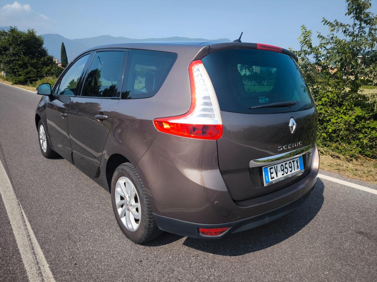 RENAULT SCENIC 1,5 DCI ENERGY - 110CV-7 POSTI-