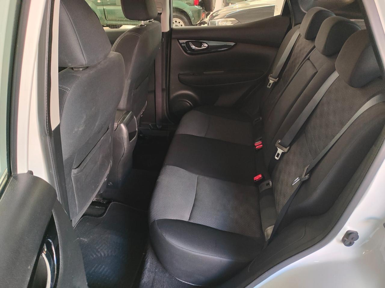 Nissan Qashqai 1.5 dCi Tekna