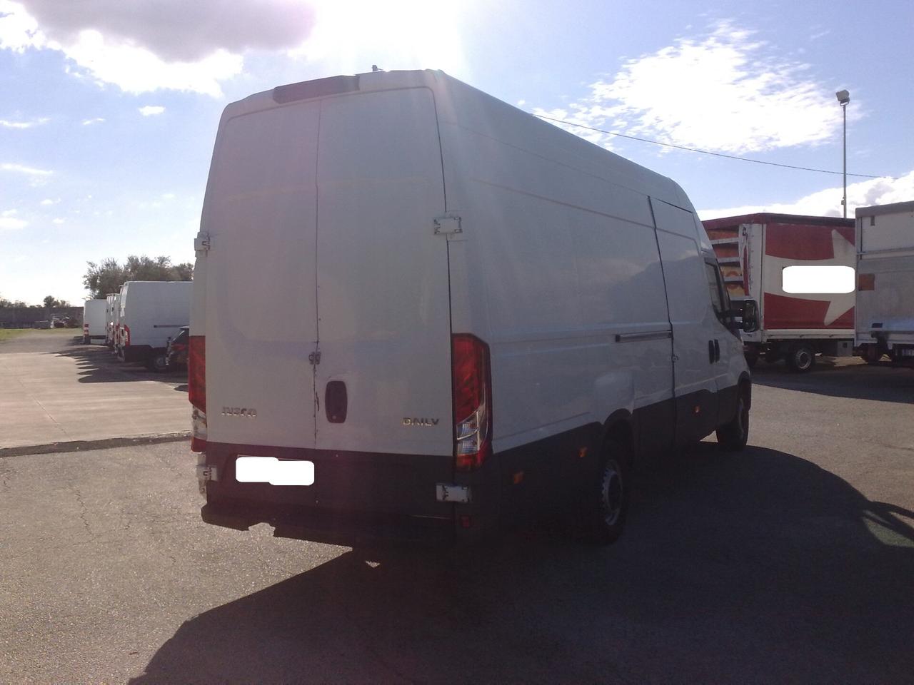 Iveco Daily 35s14 2.3hpt GRANVOLUME - 2019