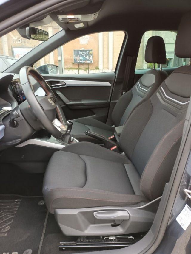SEAT Arona 1000 ECOTSI FR 110CV NAV CARPLAY CAM"17 ITALIA