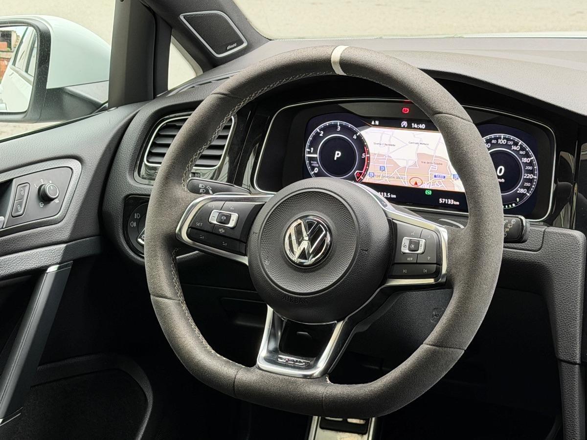 Volkswagen Golf 7.5 GTD 2.0 TDI 184CV