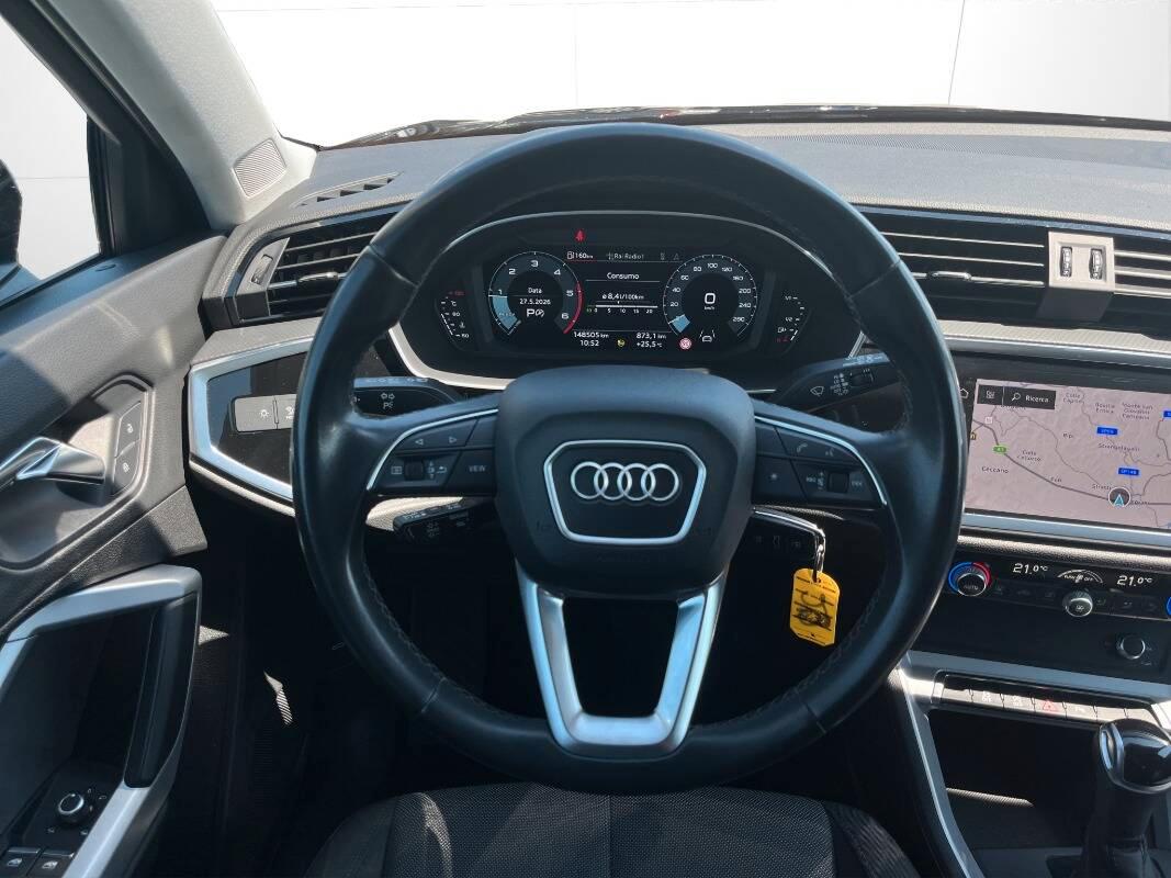 Audi Q3 35 2.0 tdi Business s-tronic