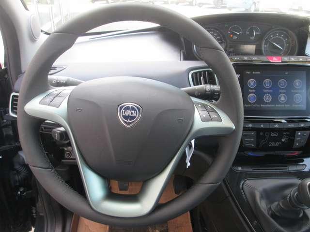 Lancia Ypsilon 1.0 firefly hybrid Platino KM0 PREZZO REALE