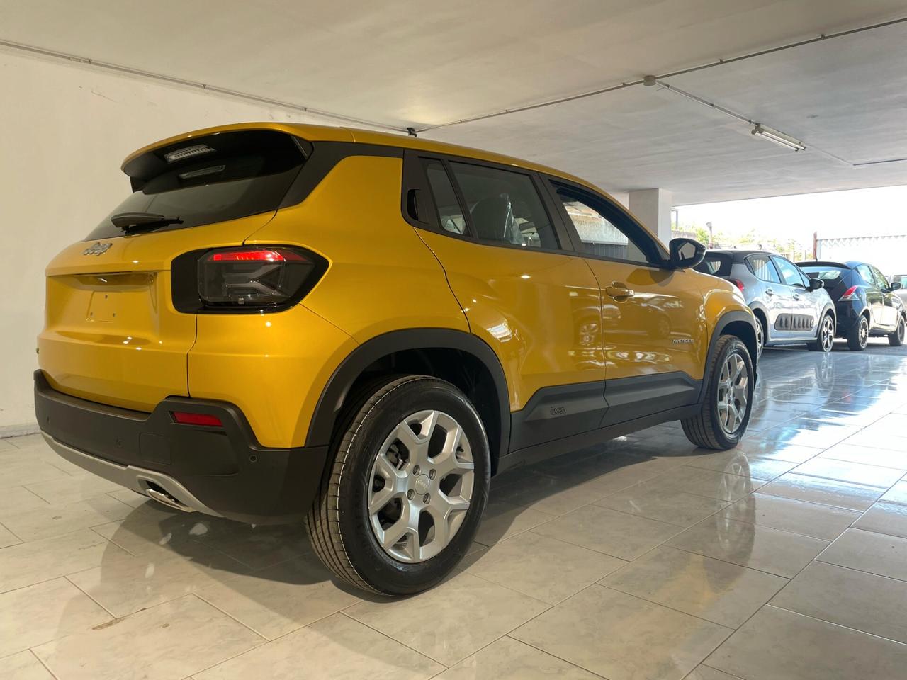 Jeep Avenger 1.2 MHEV 100CV AUTOMATICA IVA DEDUCIBILE