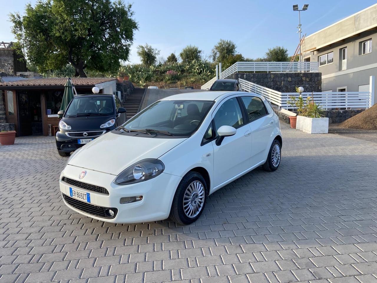 Fiat Punto 1.3 MJT II S&S 85 CV 3 porte ECO Lounge
