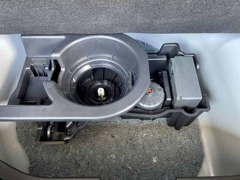 FIAT 600 1.2 hybrid 145cv auto - AZIENDALE