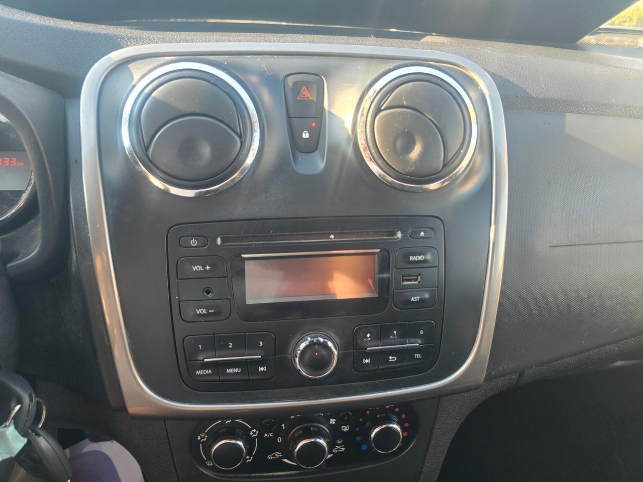 Dacia Sandero 0.9 TCe 12V GPL 90cv S&S Lauréate