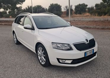 Skoda Octavia 1.6 TDI CR 105 CV DSG Wagon Elegance
