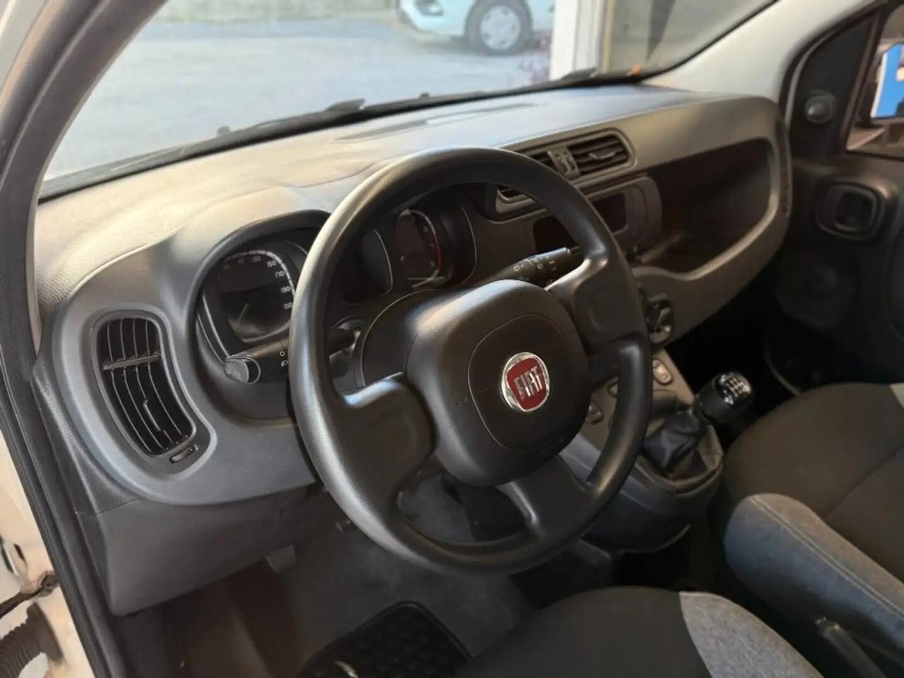 FIAT Panda Hybrid 1.0 FireFly 70 CV – Neopatentati