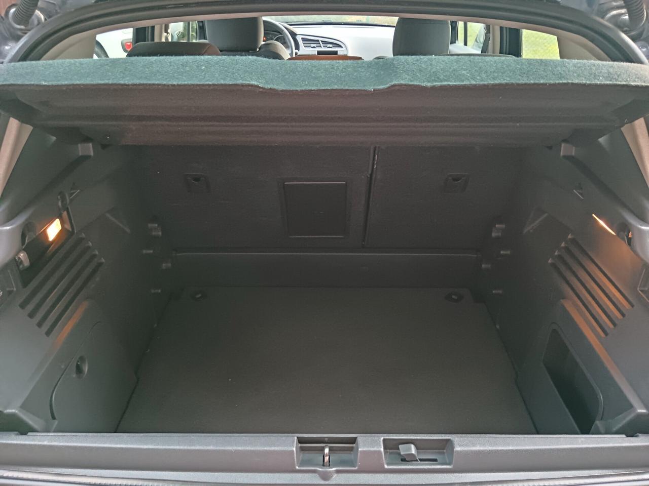 Peugeot 3008 1.6 HDi 115CV BUSINESS - 2014