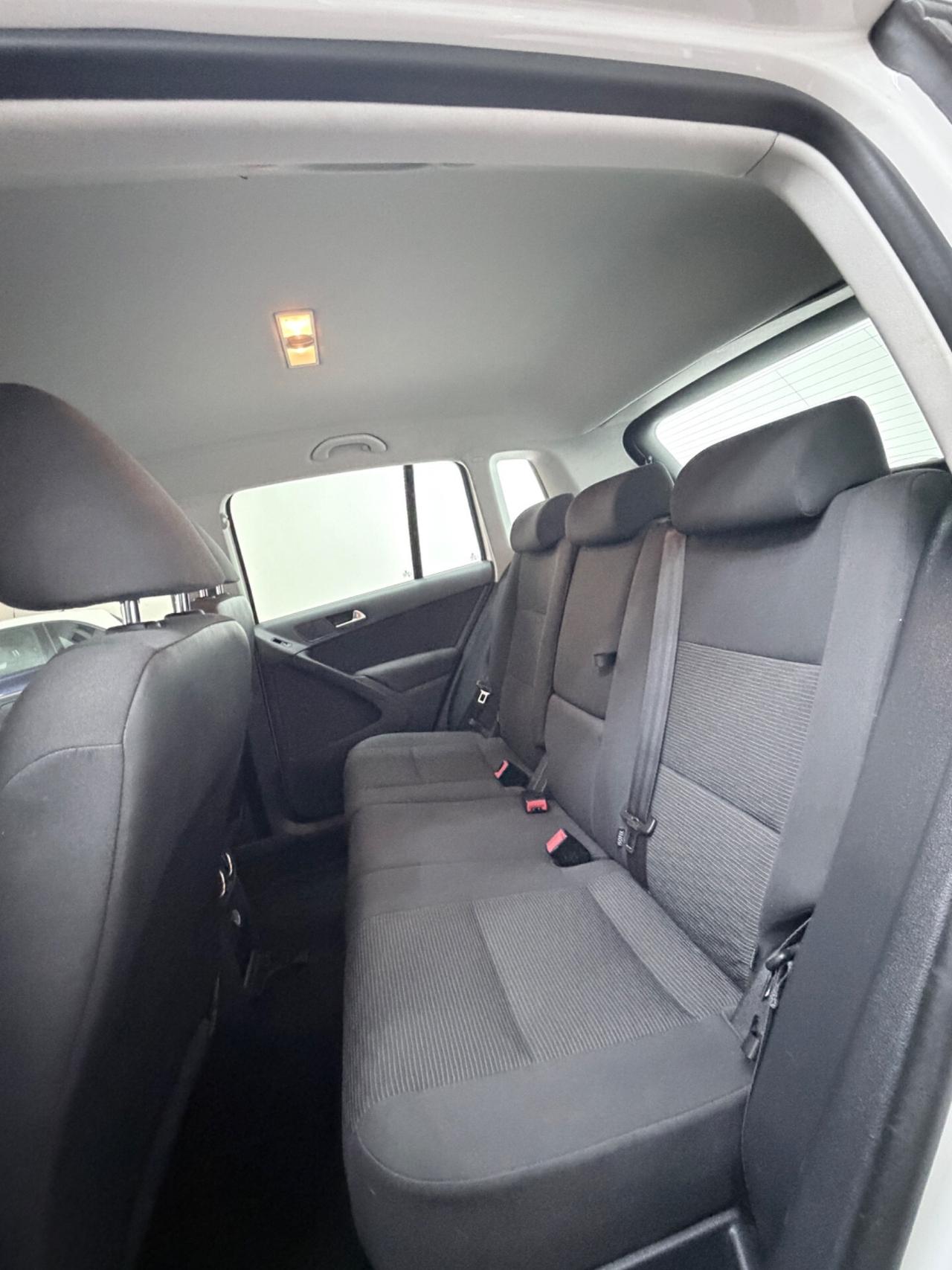 Volkswagen Tiguan 1.4 TSI 122 CV Cross BlueMotion Technology