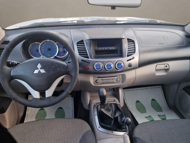 MITSUBISHI L200 2.5 DI-D/136CV Double Cab Invite