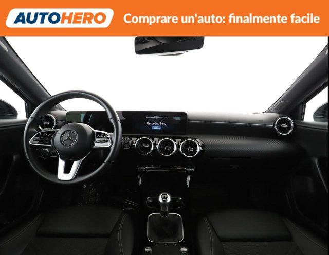 MERCEDES-BENZ A 180 d Sport