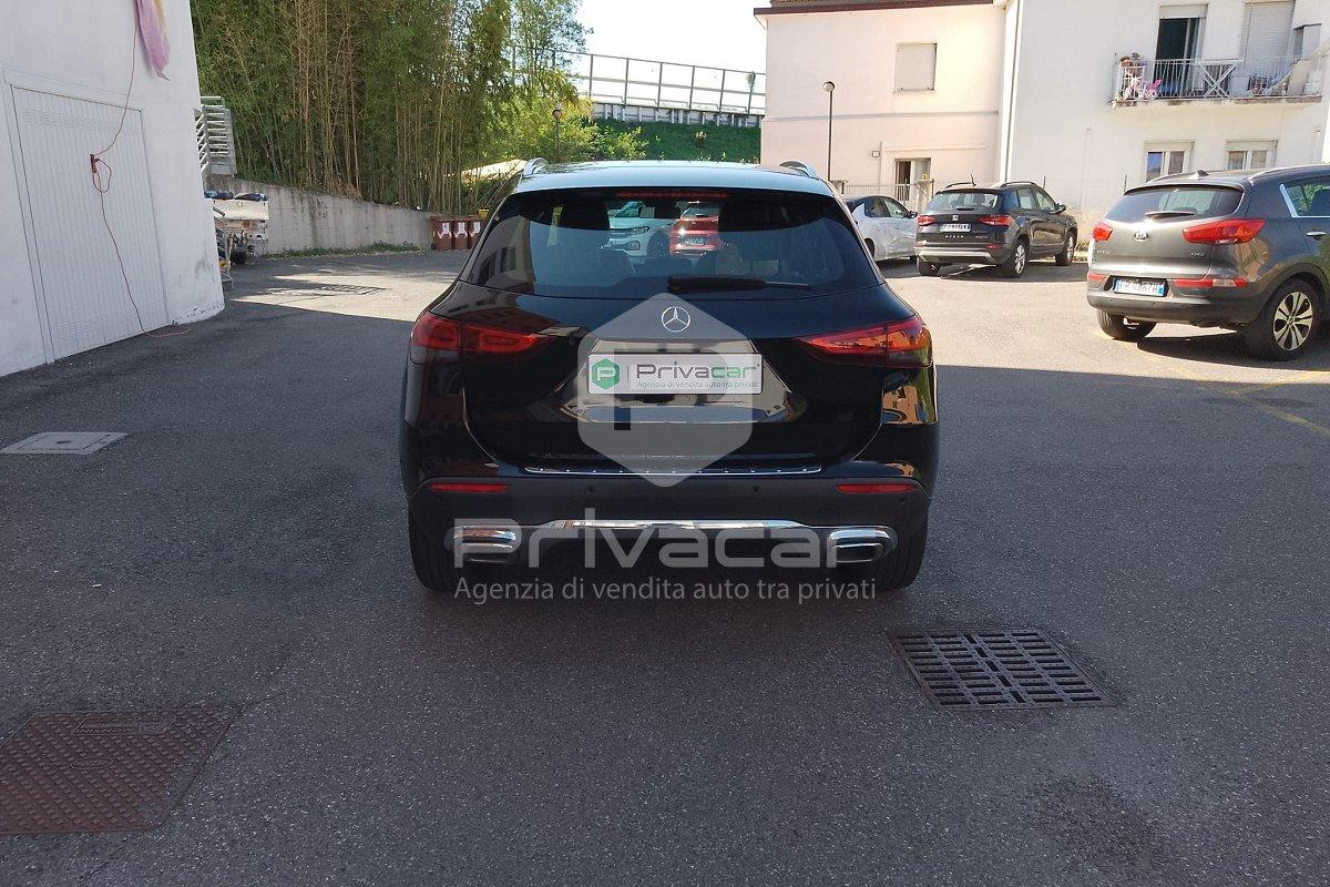 MERCEDES GLA 200 d Automatic Executive