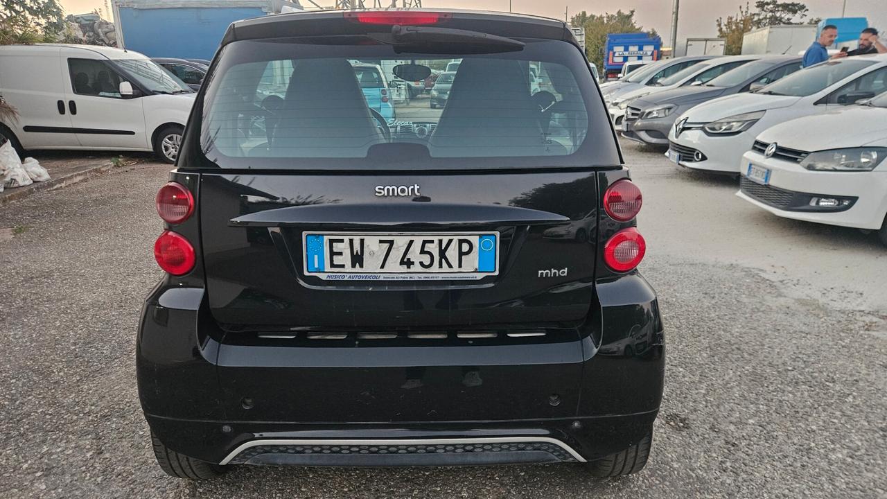 Smart ForTwo 1000 52 kW MHD coupé pulse