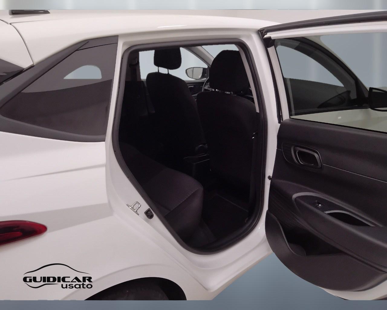 HYUNDAI i20 III 2021 - i20 1.2 mpi Connectline Exterior Pack