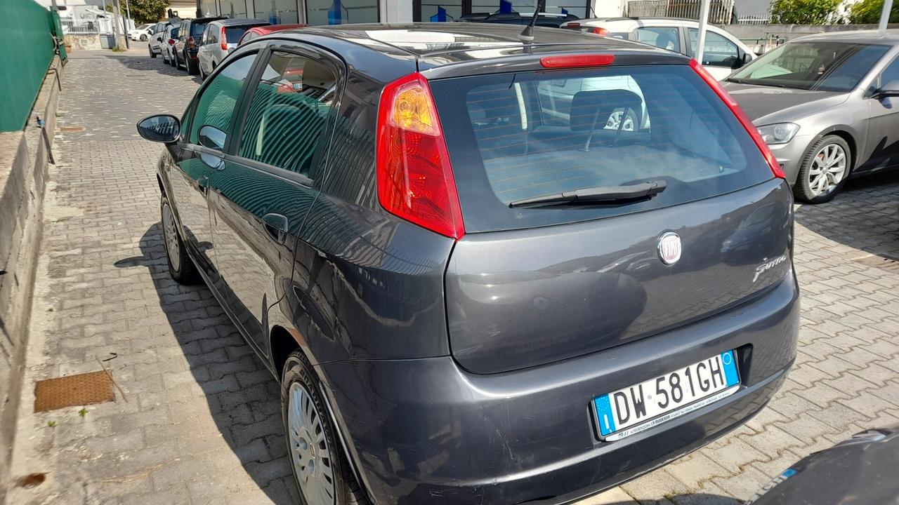 Fiat Grande Punto 1.4 5 porte METANO
