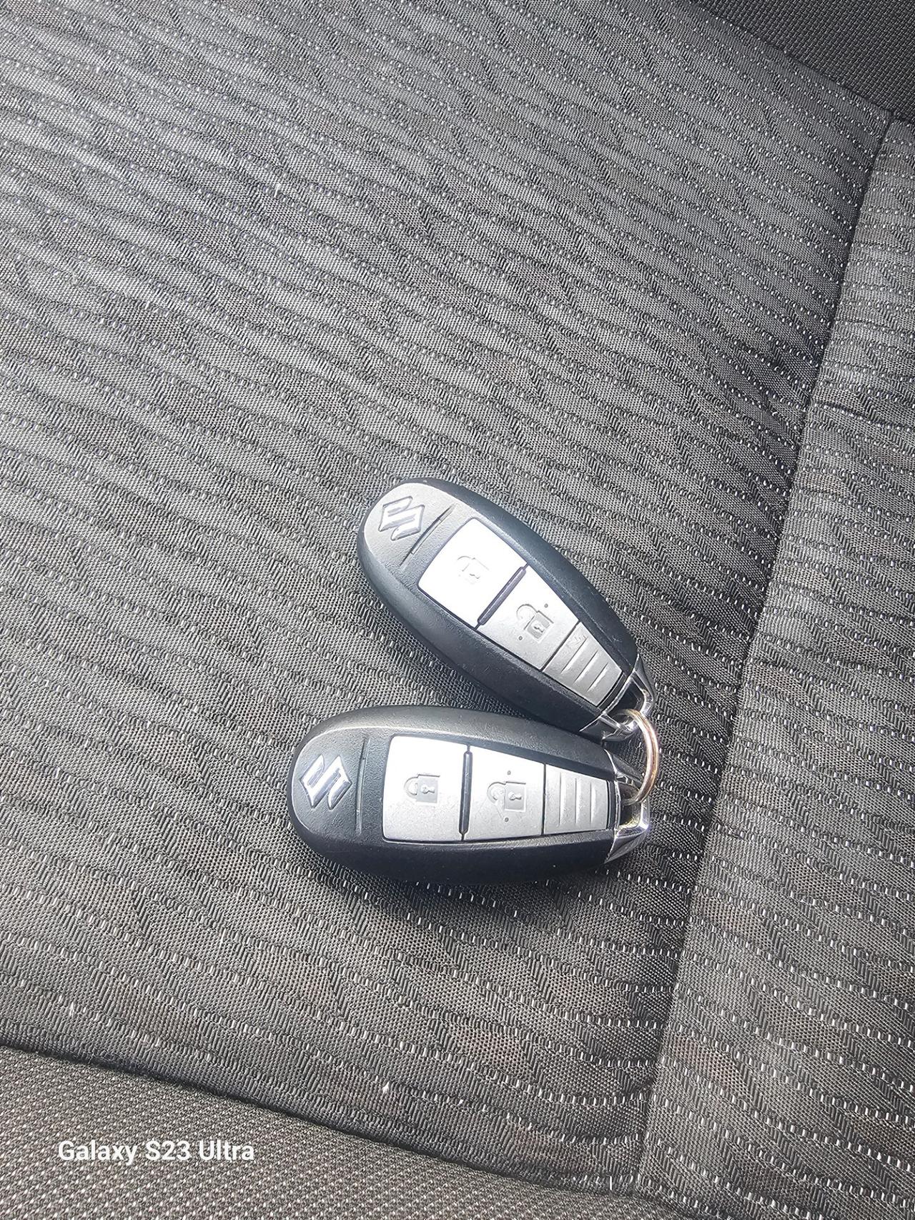 Suzuki Baleno 1.2 Hybrid B-Top