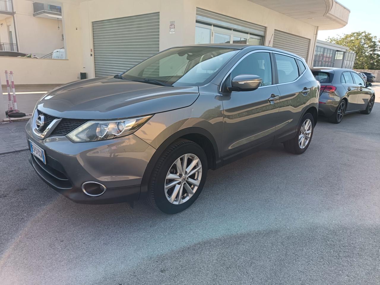 Nissan Qashqai 1.5 dCi DPF Acenta