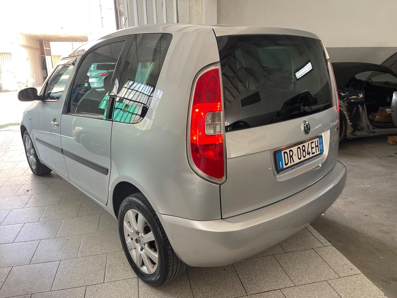 Skoda Roomster 1.4 16V Sport
