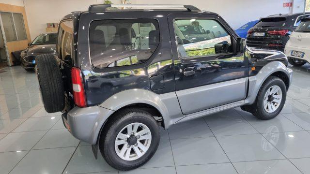 SUZUKI Jimny 1.3i 4WD