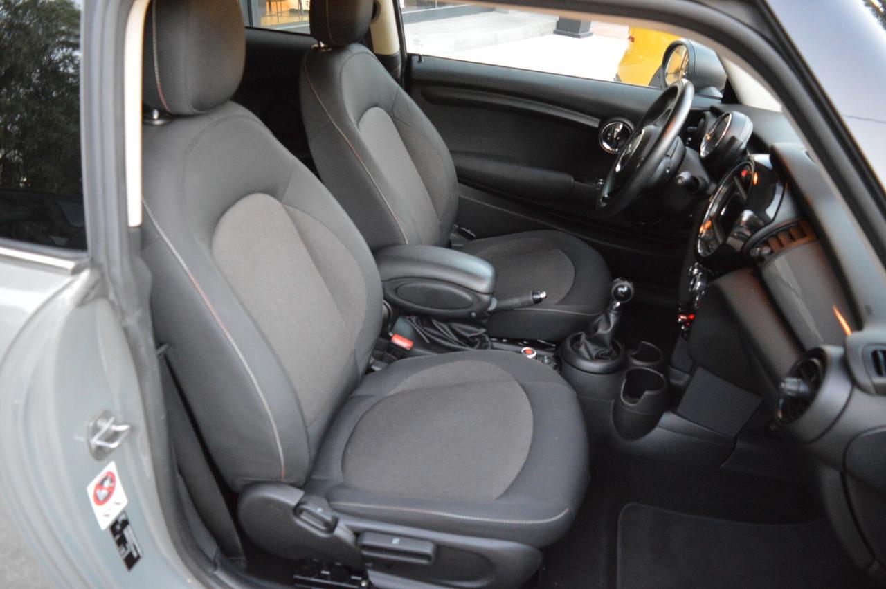 Mini 1.5 Cooper D Business