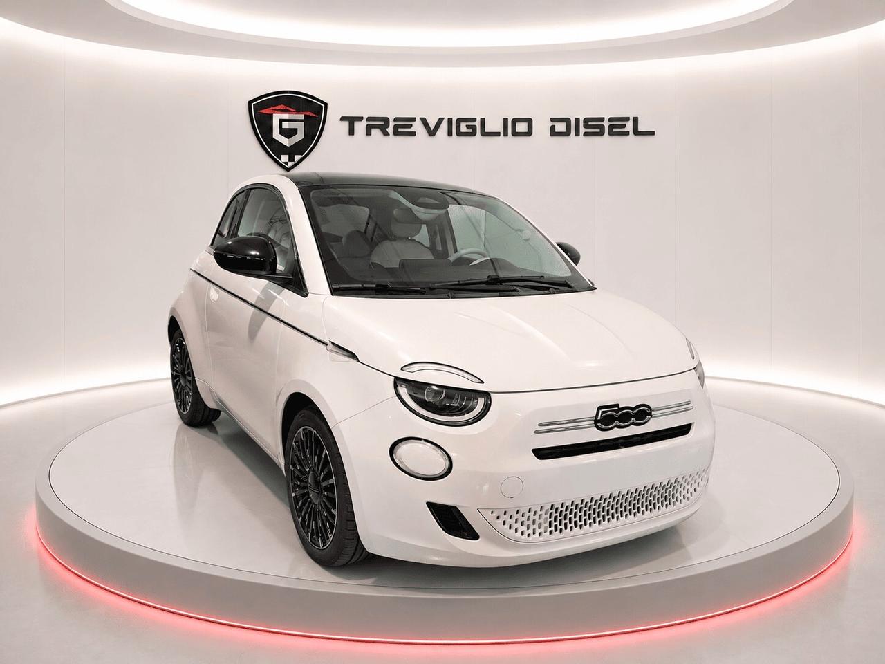 Fiat 500 Berlina Hybrid La Prima KM ZERO