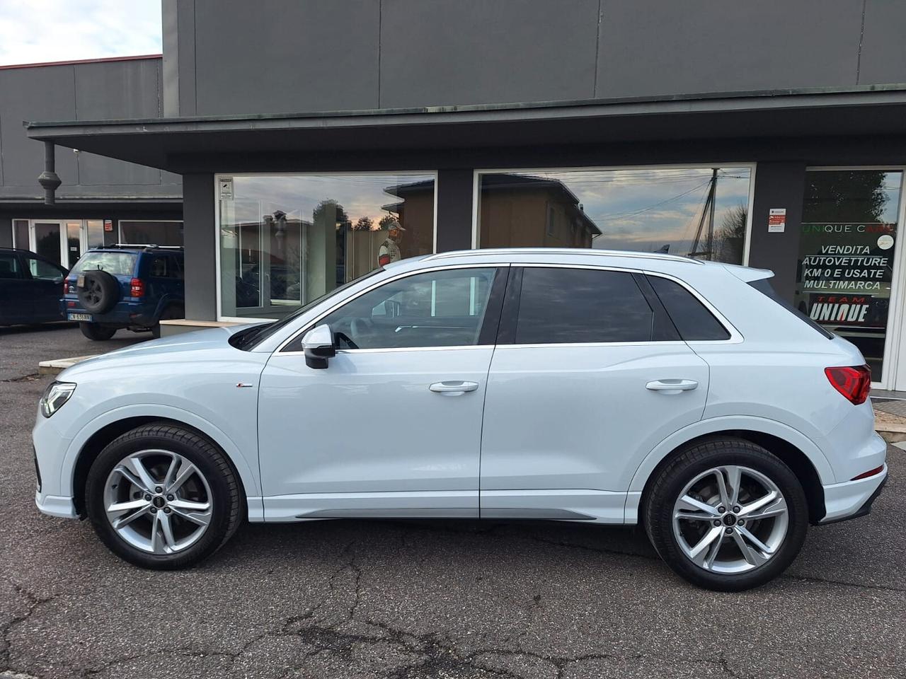 Audi Q3 35 TDI S tronic line edition