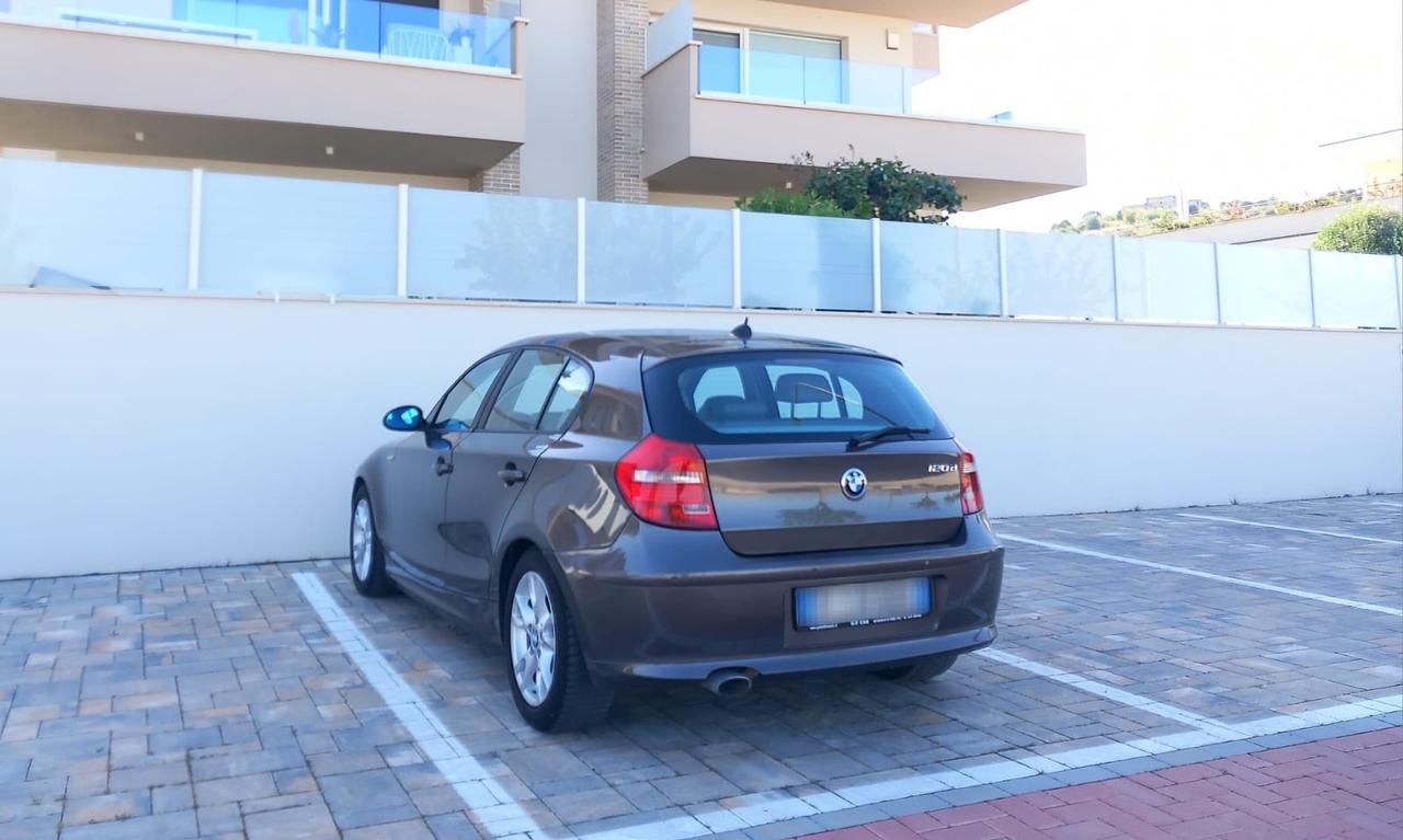 Bmw 120d cat 5 porte Futura Automatico